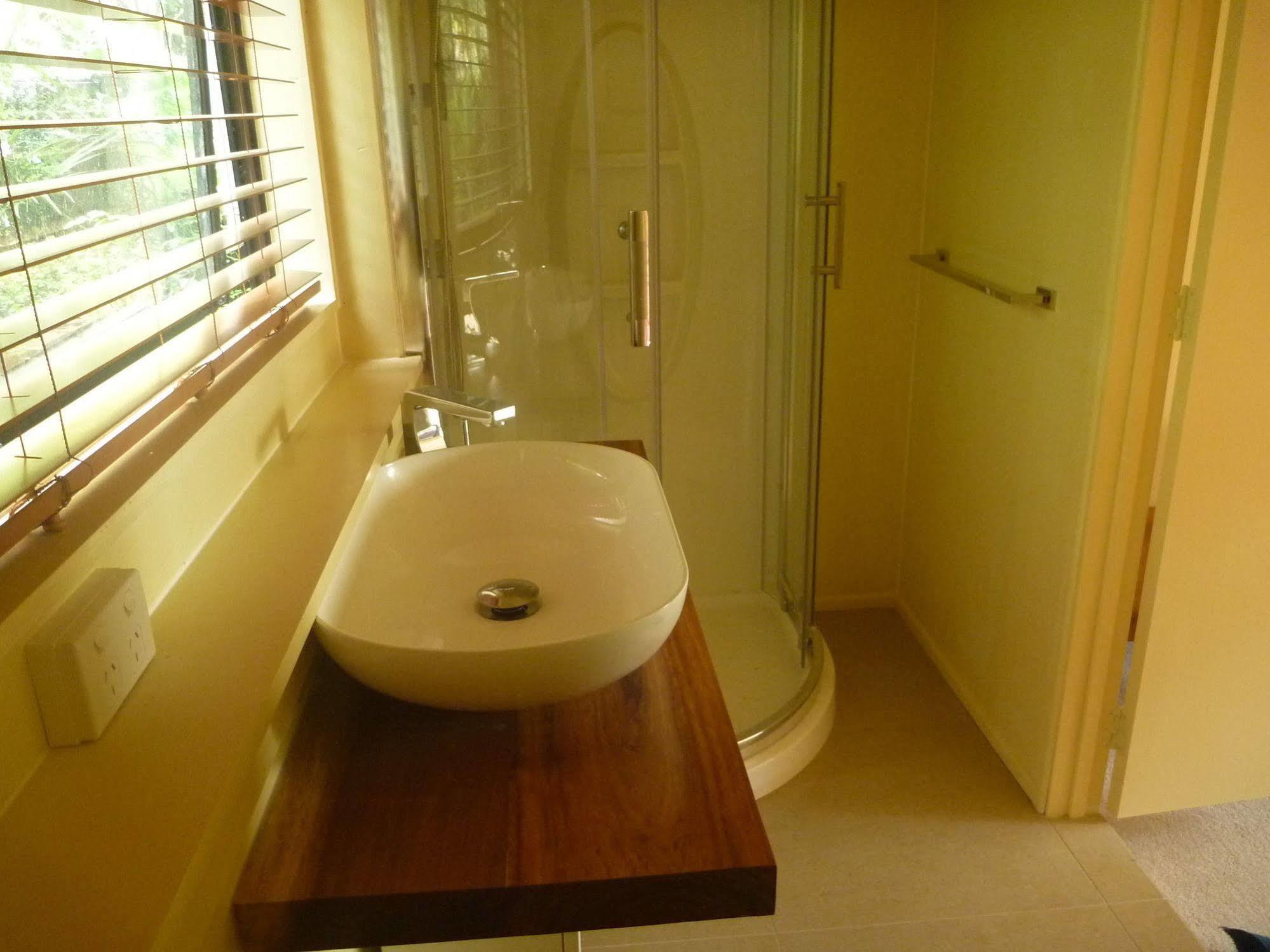 Pohutukawa Coast Bnb Te Puru Екстериор снимка